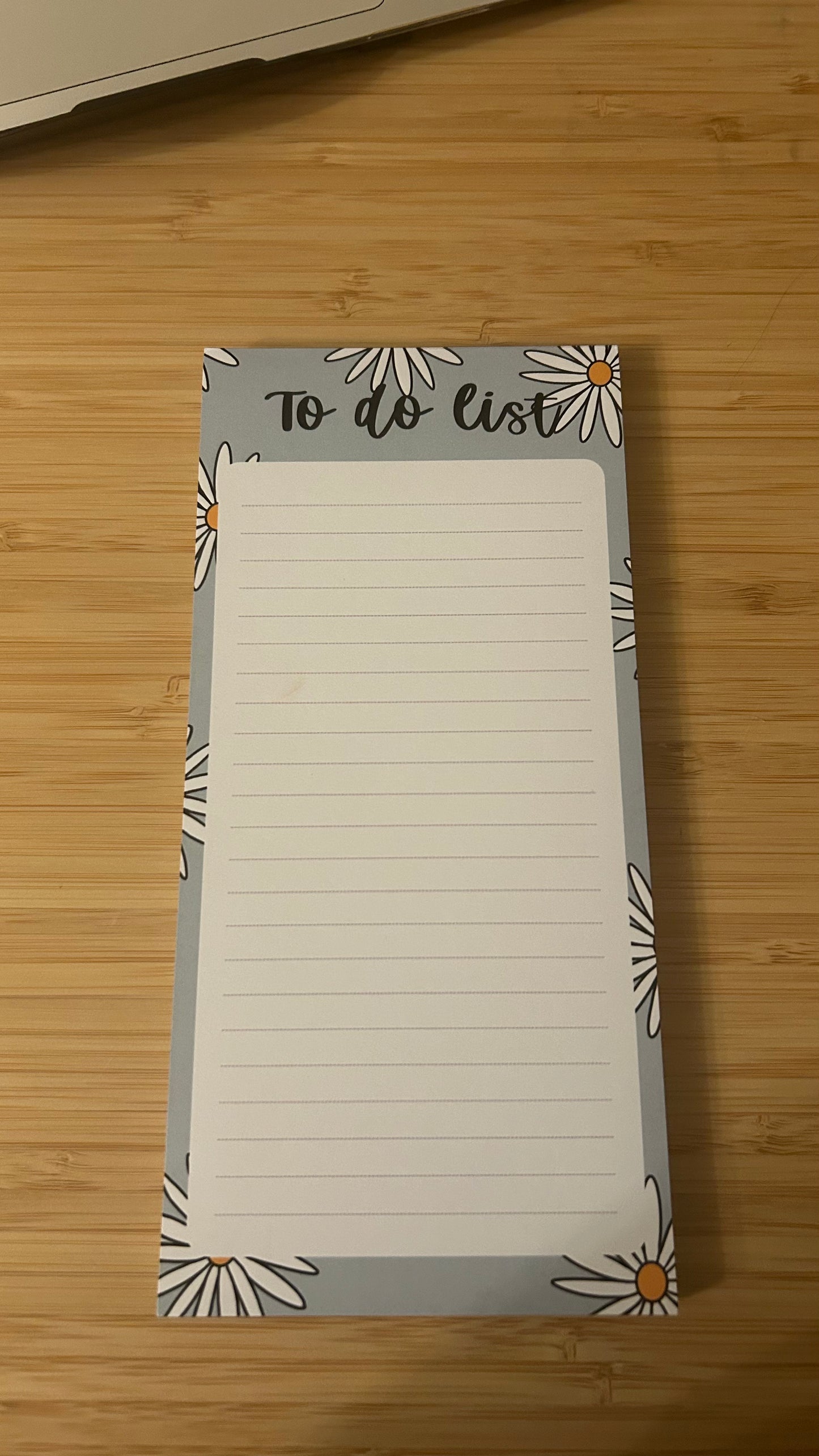 IMPERFECT - Daisies To Do List Notepad