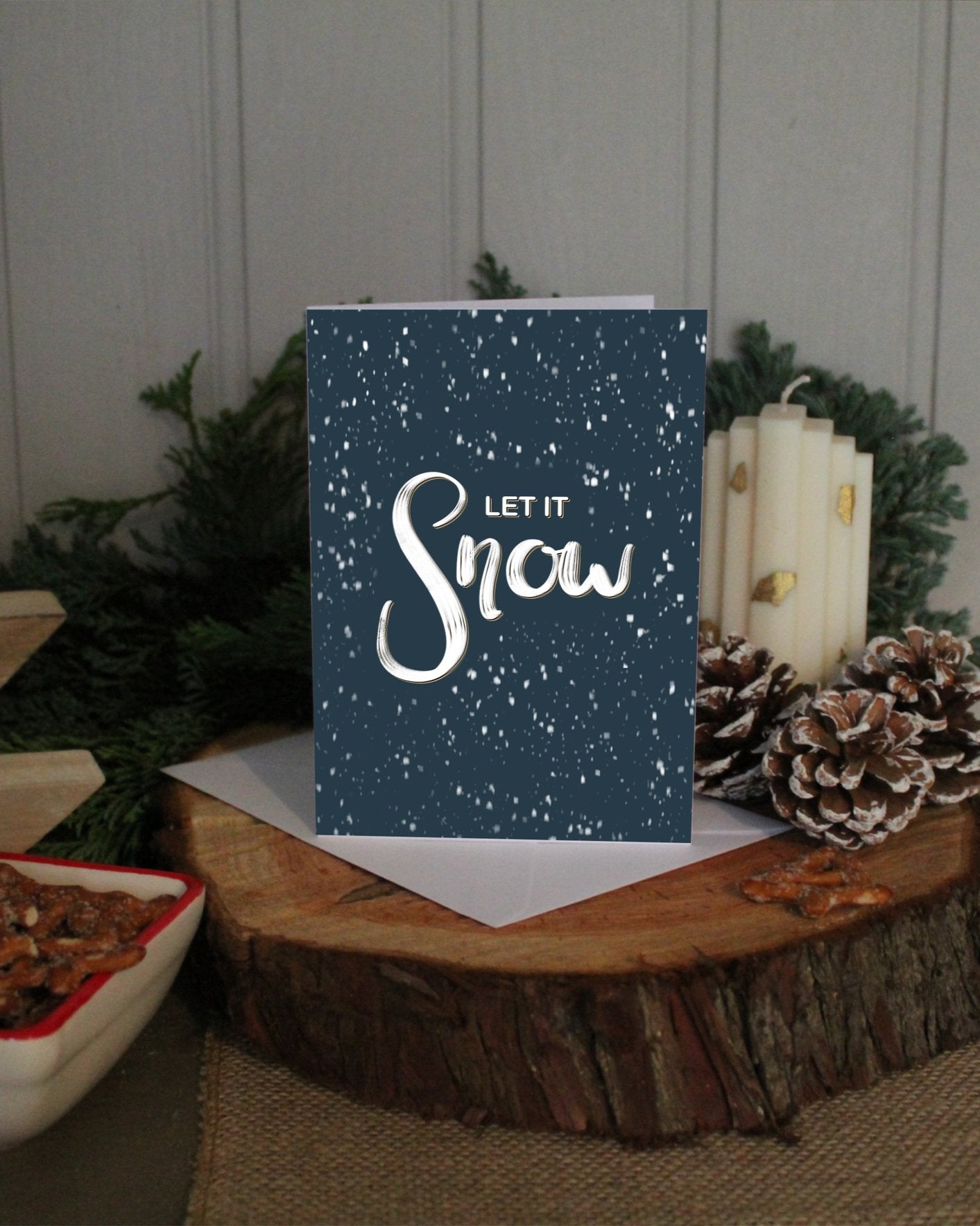 LET IT SNOW CHRISTMAS CARD GREETING CARD