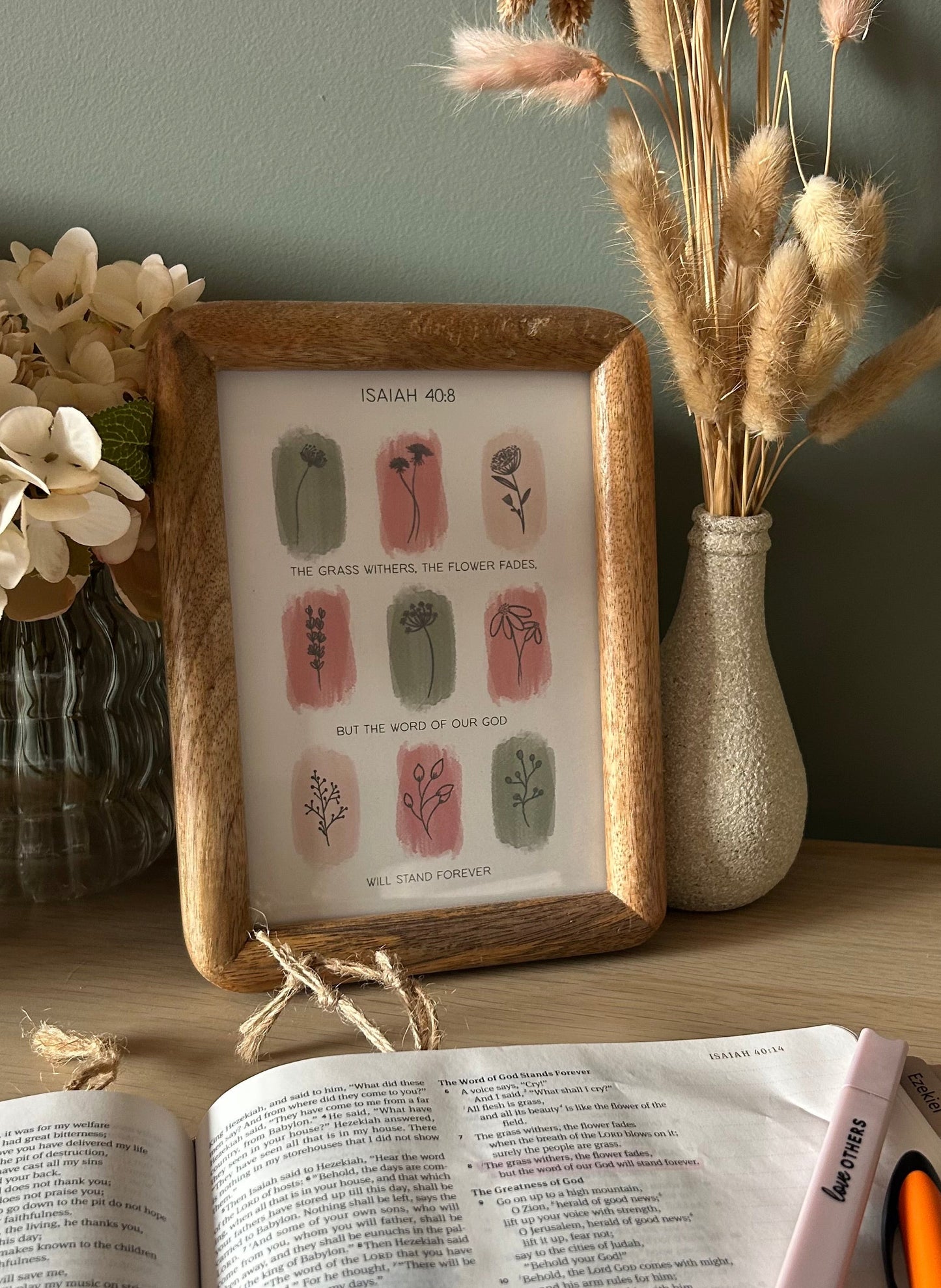 Isaiah 40:8 - Floral sketches Bible verse print