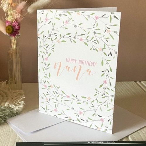 Birthday card for nana. Happy birthday floral wreath design
