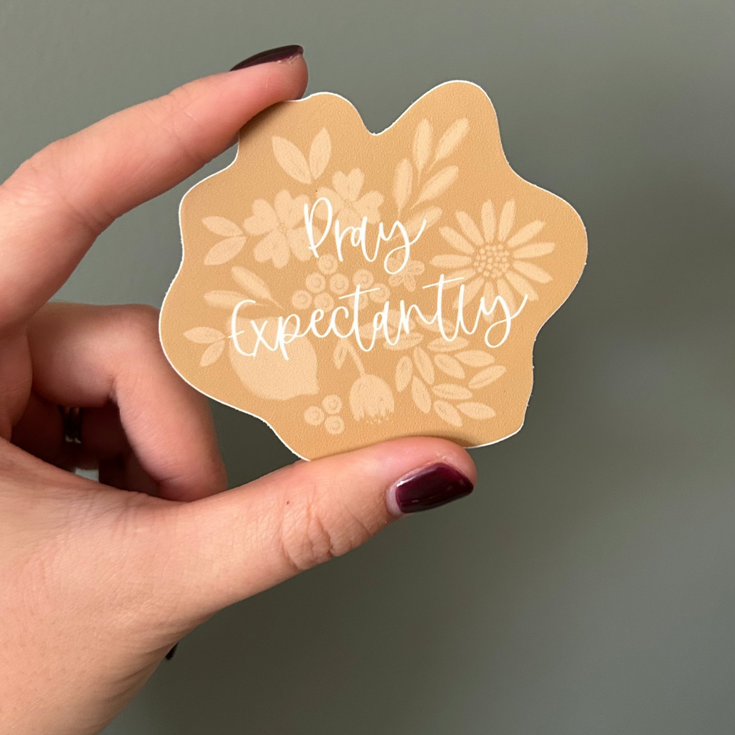 Pray Expectantly - Sticker